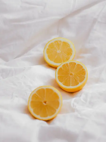 Närbild Apelsiner Vit Yta — Stockfoto