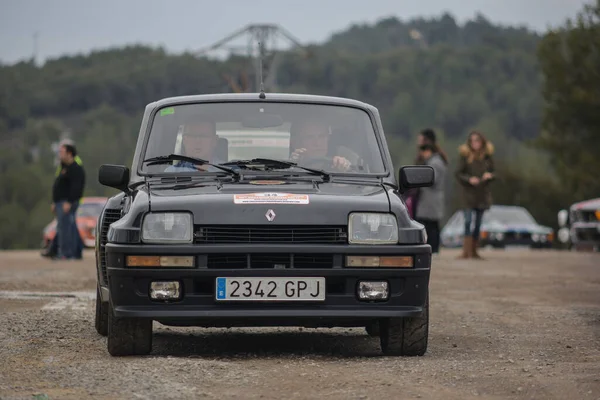 Utilitaire Sportif Français Dans Rallye Asphalte Renault Turbo — Photo