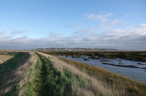 Footpath River Mersea Island Background Old Hall Marshes Essex — Stock Photo, Image