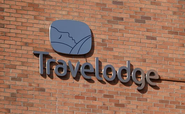 Znamení Hotelu Travelodge Cihlové Zdi Yorku Velká Británie — Stock fotografie