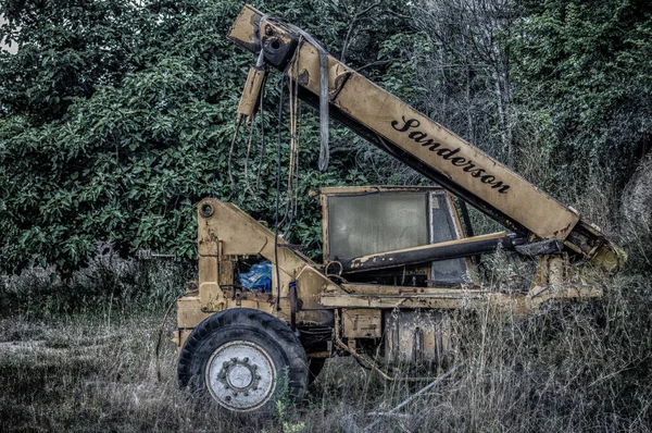 Old Abandoned Rusted Crane Forest Sanderson Crane — Stock Photo, Image