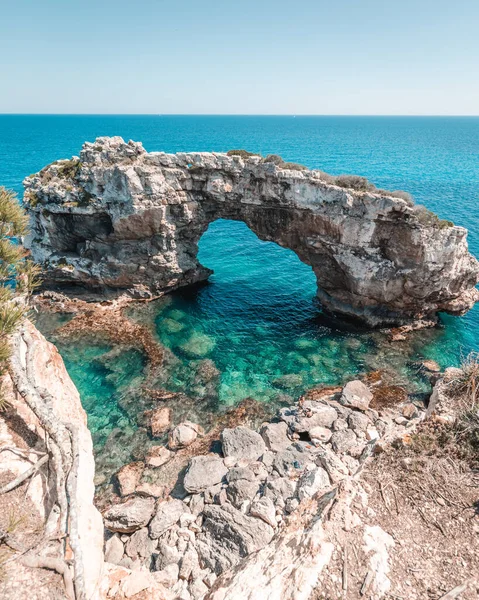 Piękny Widok Pontas Naturalny Łuk Południowo Wschodniej Części Wyspy Majorka — Zdjęcie stockowe