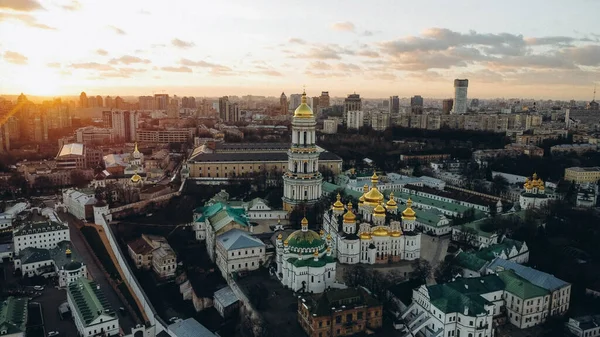 Ukaine基辅 Pechersk Lavra修道院的空中景观 — 图库照片