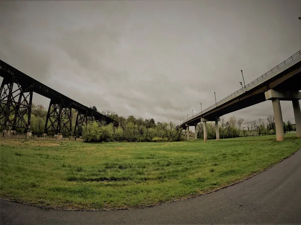 Bridges Cloudy Sky — Stock Photo, Image