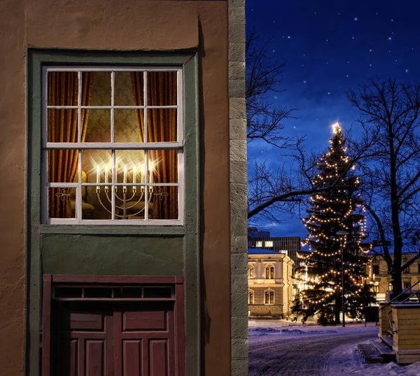 Рождественская Ночь Снежном Маленьком Зимнем Городке — стоковое фото