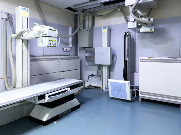 Máquina Raios Dentro Uma Sala Vazia Num Hospital Público — Fotografia de Stock