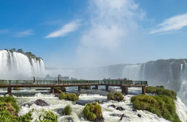 Uma Vista Hipnotizante Das Cataratas Iguaçu Localizadas Brasil Argentina — Fotografia de Stock