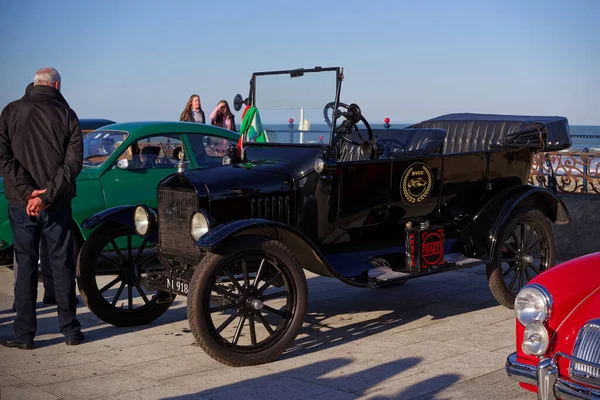 Zwarte 1918 Ford Model Geparkeerd Aan Kust Bij Bray Vintage — Stockfoto