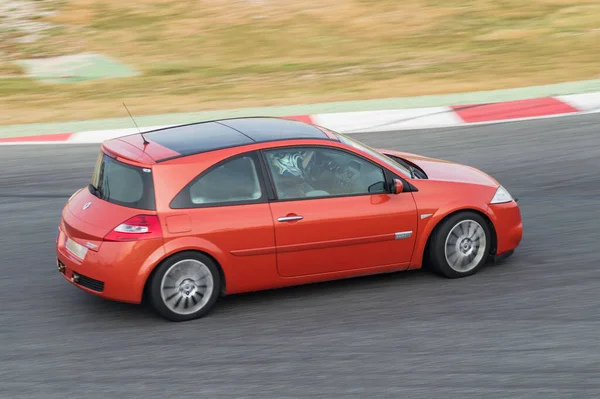 Französisches Rennauto Auf Der Strecke Renault Megane — Stockfoto