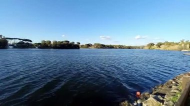 İtalya, Sabaudia 'daki Paola Gölü' nün 9 saniyelik panoramik videosu