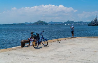 Rio şehir merkezinde balıkçıların yakın çekimi.