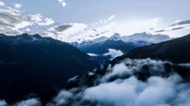 Avusturya Alplerinde güzel bir görünümü