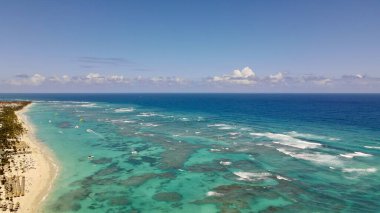 Güneşli bir günde Margarita Adası manzarası