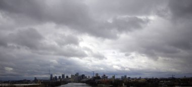 Nashville şehir merkezi, Tennessee baharın başlarında bulutlu bir günde