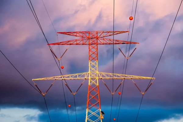 Torre Transmisión Eléctrica Alto Voltaje Pilón Energía — Foto de Stock