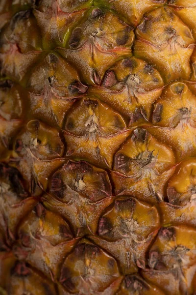 Uno Scatto Macro Verticale Una Consistenza Matura Buccia Ananas — Foto Stock