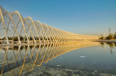 Yunan Olimpik Stadyumu 'nun modern metalik yapısından detaylar  