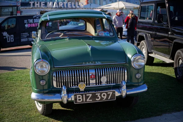 Front View Green Classic Ford Consul 1950S Bray Vintage Car — Stock Photo, Image