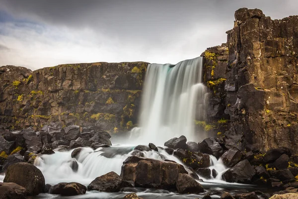 Egy Gyönyörű Táj Skogafoss Vízesések Izlandon — Stock Fotó