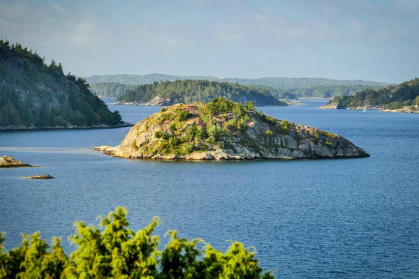 Ein Schöner Blick Auf Das Königreich Schweden Mit Sonnenlicht — Stockfoto