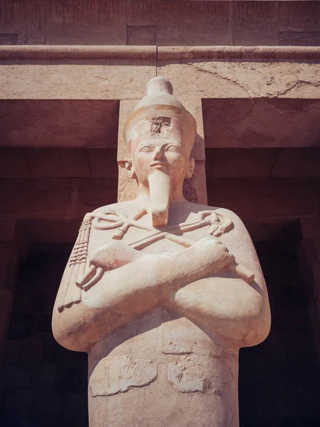 Mısır Daki Kraliçe Hatshepsut Heykelinin Yakın Plan Fotoğrafı — Stok fotoğraf
