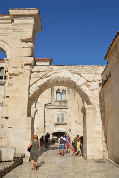 Ulica Historycznym Centrum Splitu Starożytnego Miasta Chorwacji — Zdjęcie stockowe
