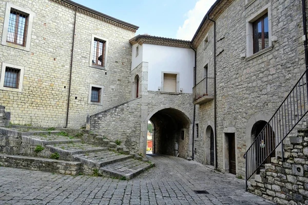 Een Dichtbij Van Een Smalle Straat San Marco Dei Cavoti — Stockfoto