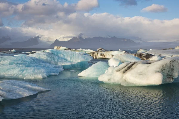 Μια Γραφική Φωτογραφία Του Jokulsarlon Μιας Παγετώδους Λίμνης Στη Νότια — Φωτογραφία Αρχείου