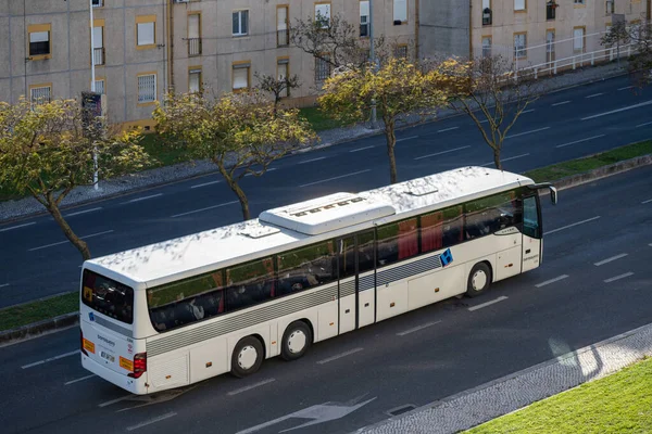 Фото Автобуса Компании Barraqueiro Transportes Лиссабоне — стоковое фото