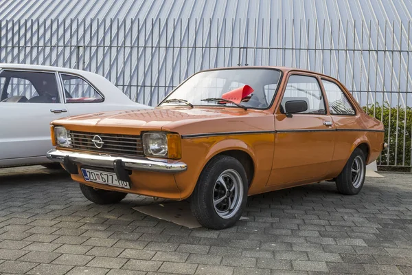 Nahaufnahme Eines Opel Kadett Coupé Oldtimers Auf Der Oldtimer Ausstellung — Stockfoto