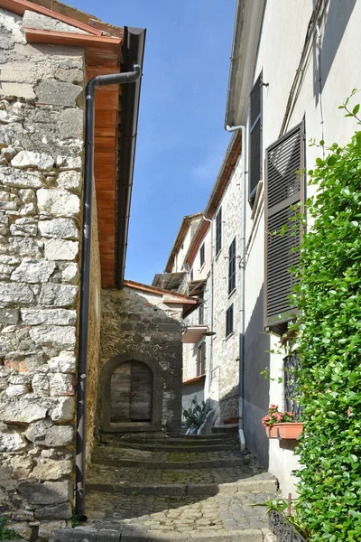 Eine Mittelalterliche Treppe Und Eine Sonnige Gasse Zwischen Den Häusern — Stockfoto