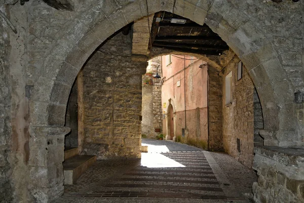 Ein Steiniger Korridor Zwischen Gebäuden Vallecorsa — Stockfoto