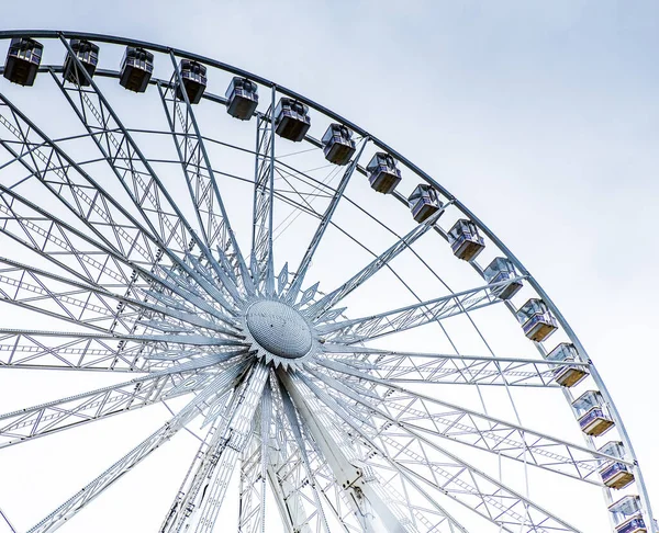 Den Engelska Rivieran Wheel Vid Torquay Hälla Regn Typisk Engelsk — Stockfoto