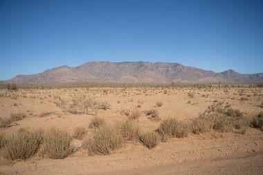 Ölüm vadisi güneşli bir günde