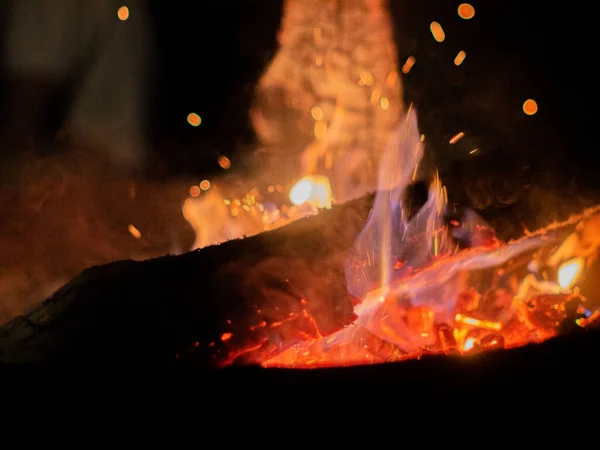 Closeup Bonfire Burning Night — Stock Photo, Image