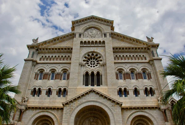 Fasada Słynnej Katedry Mikołaja Monako — Zdjęcie stockowe