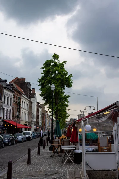 Los Edificios Históricos Flamencos Carretera Tráfico Centro Bruselas Bélgica Europa —  Fotos de Stock