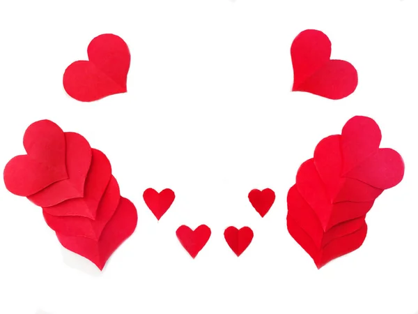 Karton Kalpler Beyaz Arka Planda Aşk Günü Için Dekore Edildi — Stok fotoğraf