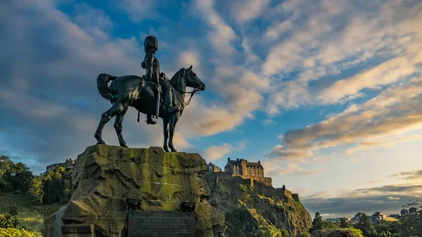 Una Estatua Hombre Colina Escocia — Foto de Stock