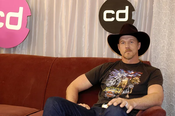 Close Cantor Country Trace Adkins Sentado Para Uma Entrevista Eua — Fotografia de Stock