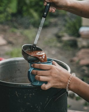 Kosta Rika 'da organik kakao servisi.