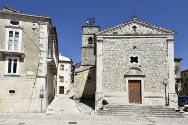 Santa Croce del Sannio 'da güzel bir manzara, İtalya' nın Campania bölgesinde bir köy..