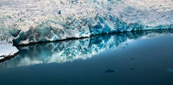 Bordo Del Ghiacciaio Nella Parte Meridionale Della Groenlandia — Foto Stock