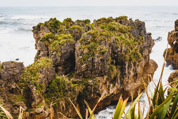 Agua Mar Espumosa Las Pancake Rocks Westport Nueva Zelanda — Foto de Stock