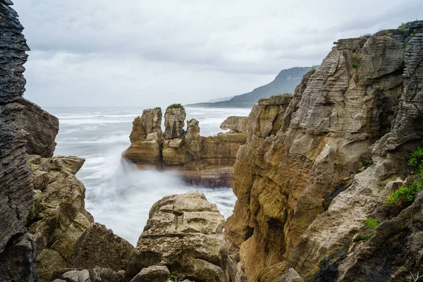 Agua Mar Espumosa Las Pancake Rocks Westport Nueva Zelanda — Foto de Stock