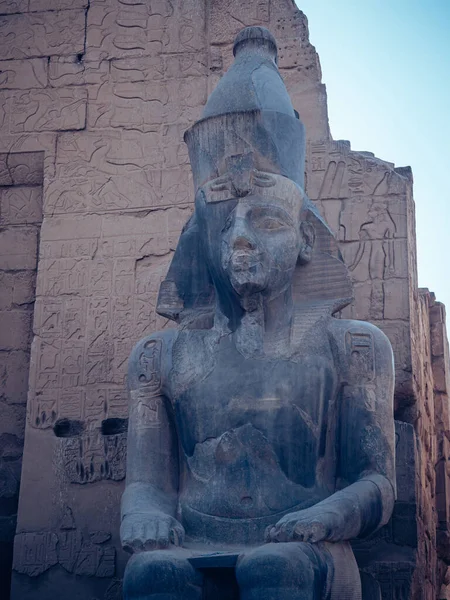 Κοντινό Πλάνο Του Αγάλματος Του Ραμσή Στην Αίγυπτο — Φωτογραφία Αρχείου