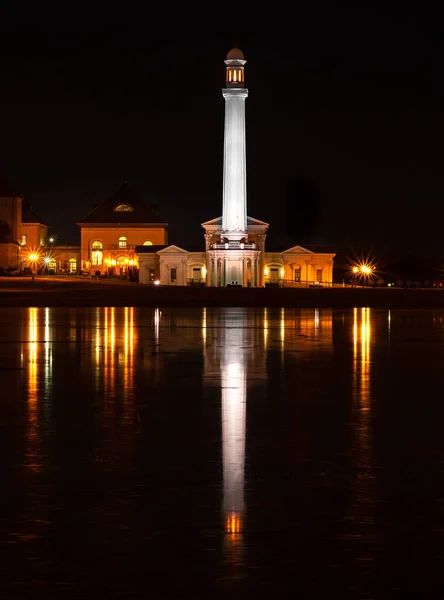 Een Prachtig Shot Van Een Louisville Watertoren Avond — Stockfoto