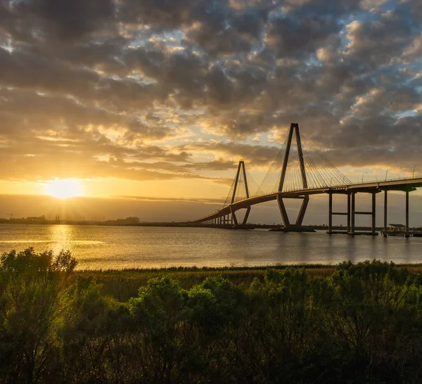 Ein Malerischer Blick Auf Die Charleston South Carolina Bridge Den — Stockfoto