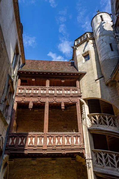 Een Verticaal Shot Van Historische Gebouwen Het Centrum Van Dijon — Stockfoto