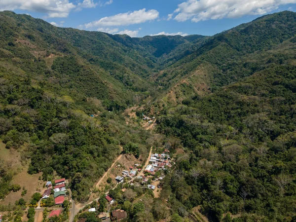 Una Vista Aérea Pueblo Verdes Colinas Costa Rica Día Soleado — Foto de Stock